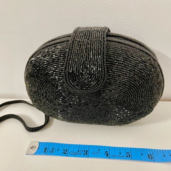 Black Fully - Beaded Hard Case Clutch and Shoulder Bag Purse - Picture 3 of 8